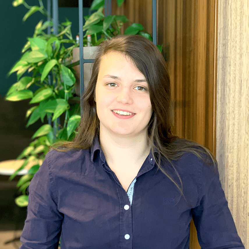Leonie Van Renterghem